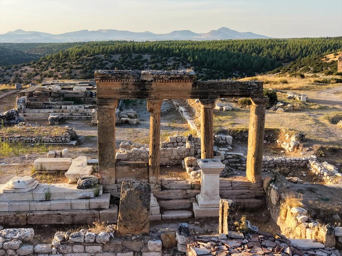 Blaundos Antik Kenti'nde yeni keşif