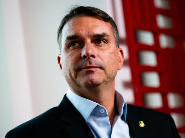 Bolsonaro'nun oğlu Flavio 2026 Brezilya başkanlığına aday olacağını açıkladı