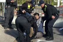 Berlin’de İsrail'e mühimmat üreten Rheinmetall protestosu