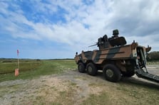 Brezilya Ordusu, UT30BR2 kulesini Guarani zırhlısında test ediyor