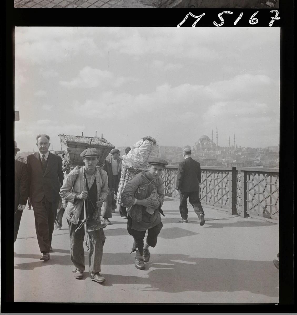İstanbul'un hiç görmediğiniz fotoğrafları ortaya çıktı | Ünlü fotoğrafçının 79 yıllık arşivi tarihe ışık tutuyor