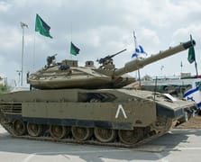 İsrail Savunma Bakanlığı, zırhlı araç üretiminin arttırılmasını öngören planı onayladı