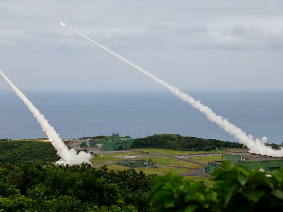 Trump Plans Record Arms Sales to Taiwan