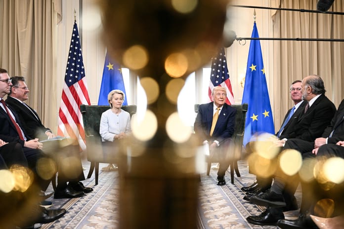 Brussels Signal: Avrupa Birliği ABD'ye nasıl teslim oldu?