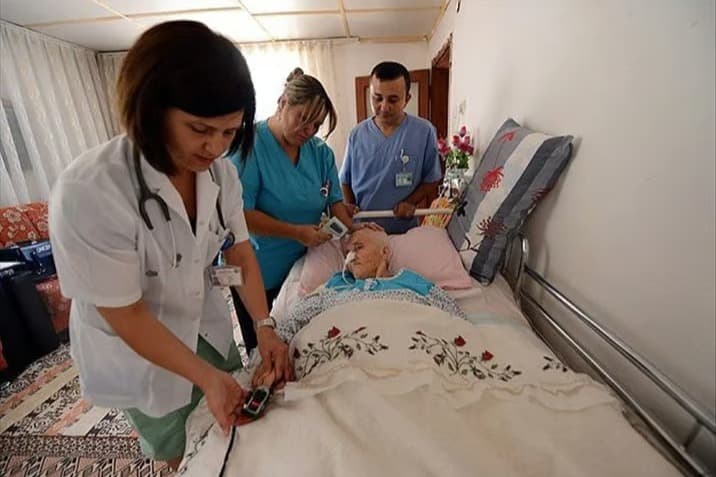 Yaşlılara ömür boyu bakım planlaması geliyor