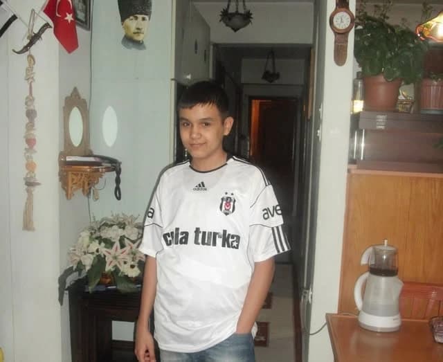 Burak Oğraş kimdir?