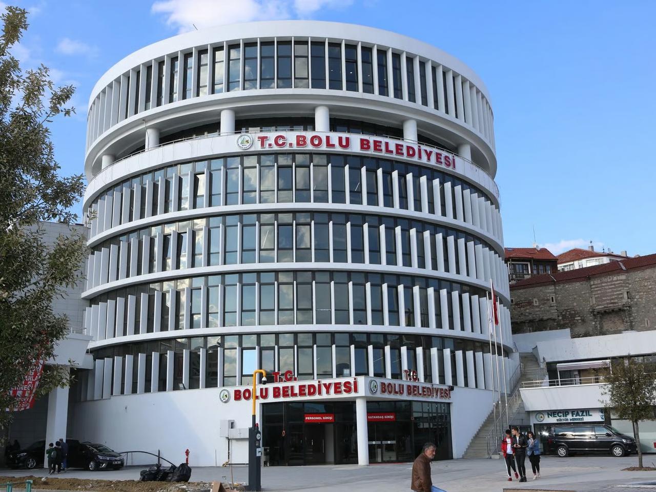 Bolu Belediyesi'nde iki yeni gözaltı