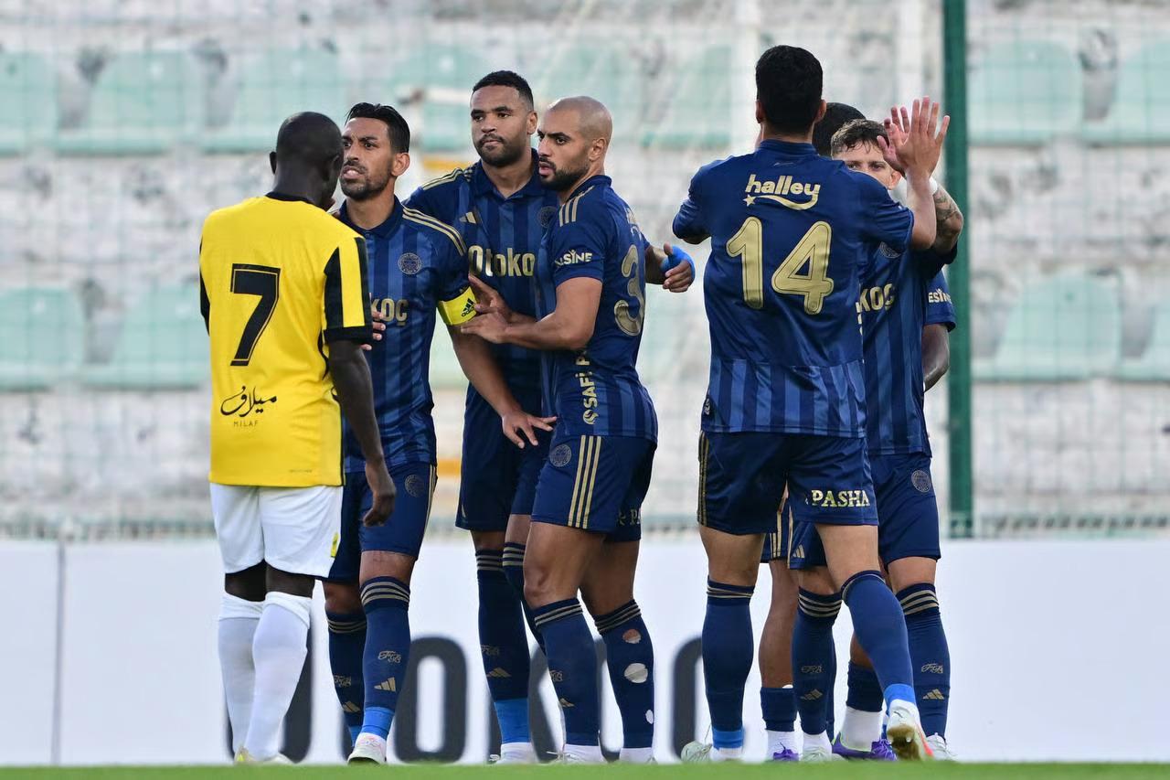 Fenerbahçe'den gol yağmuru: Duran yıldızlaştı