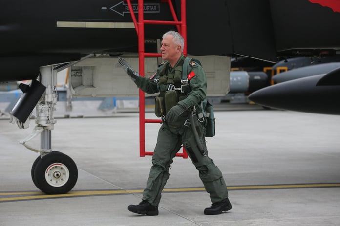 Görev süresi uzatılan Hava Kuvvetleri Komutanı Orgeneral Ziya Cemal Kadıoğlu kimdir?