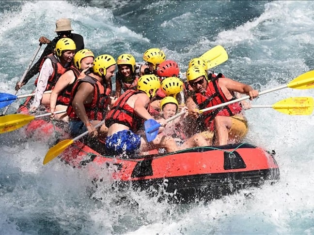 Antalya'nın Beşkonak Mahallesi'nde rafting geçim kaynağı oldu