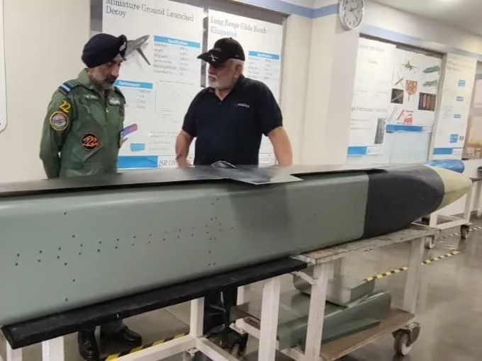 Hindistan yeni nesil stealth seyir füzesi geliştiriyor