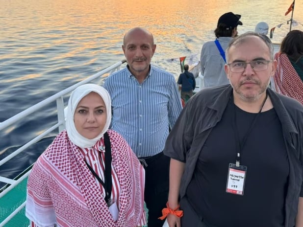 İsrail, 3 Türk milletvekilini alıkoydu: Kurtulmuş'tan 'hesap verirsiniz' uyarısı! 