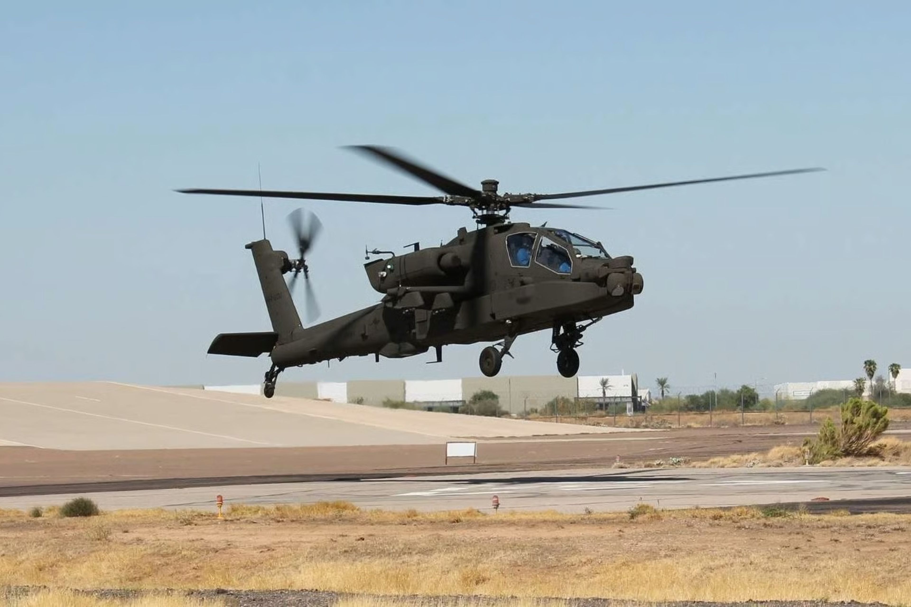 Polonya, AH-64E Apache helikopterleri için yerli bakım ve destek altyapısını kuruyor