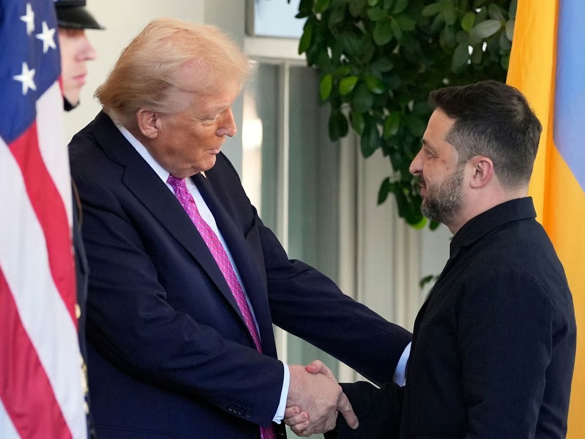 Trump Tells Zelensky Peace Comes Before Missiles