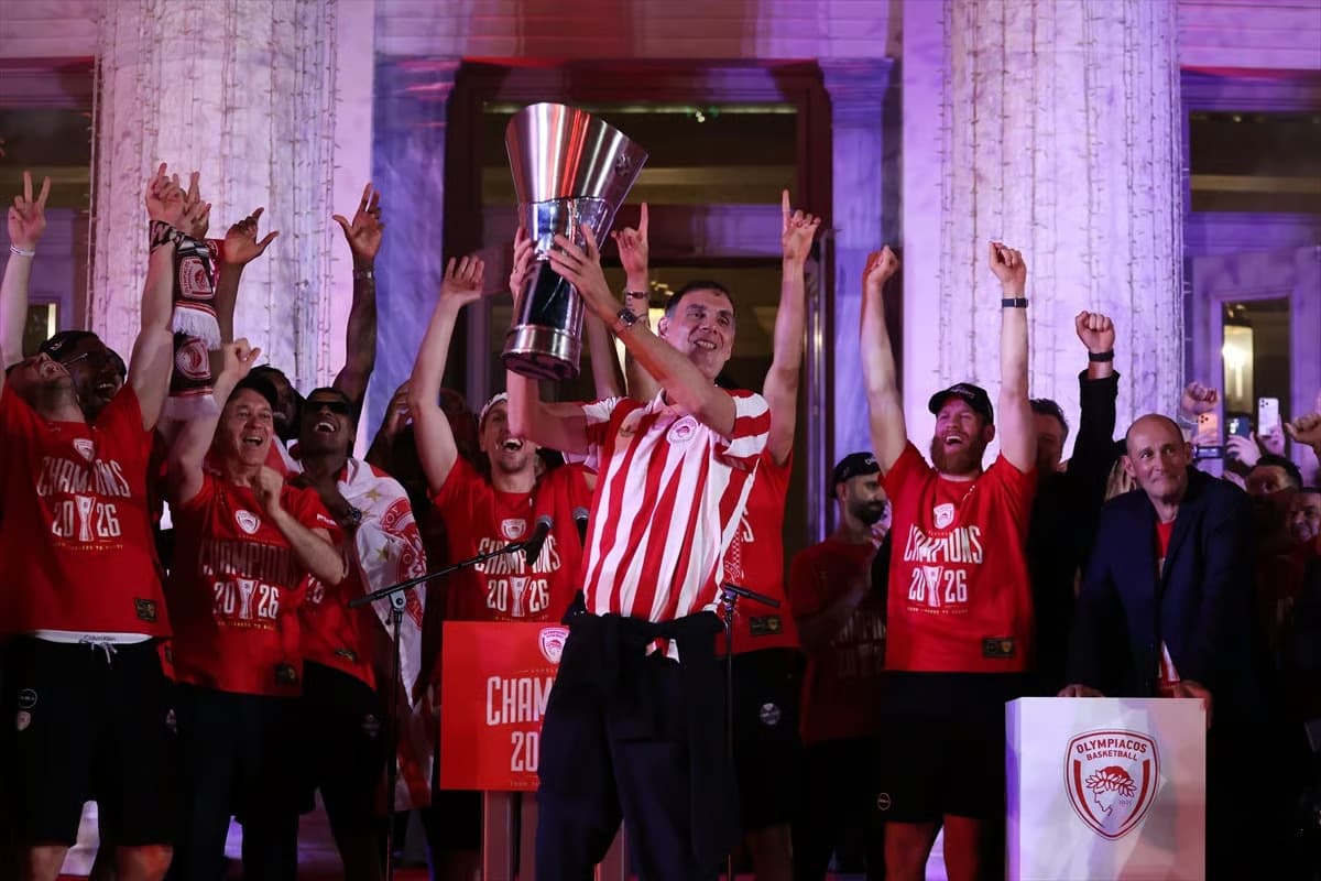 EuroLeague'de şampiyon Olympiakos 
