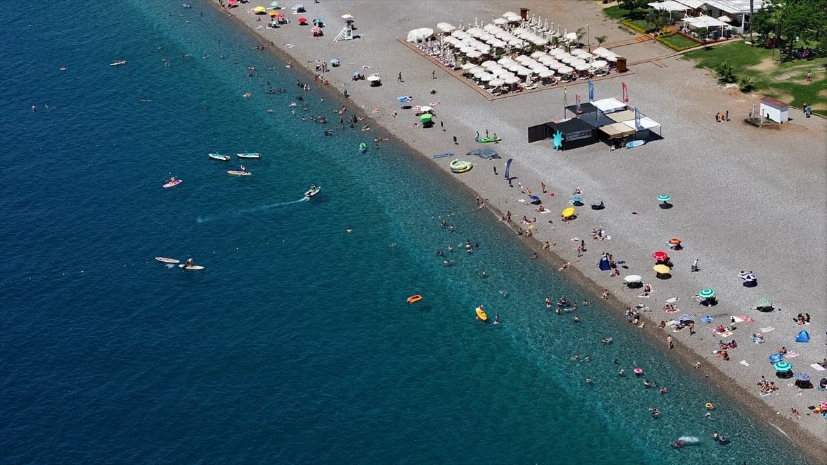 Antalya'da termometreler alev aldı