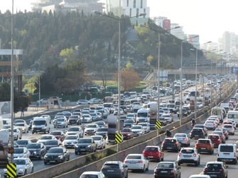  İstanbullular dikkat! İşte trafiğe kapalı yollar 