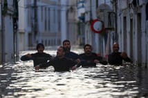 Portekiz ve İspanya'yı Marta Fırtınası vurdu