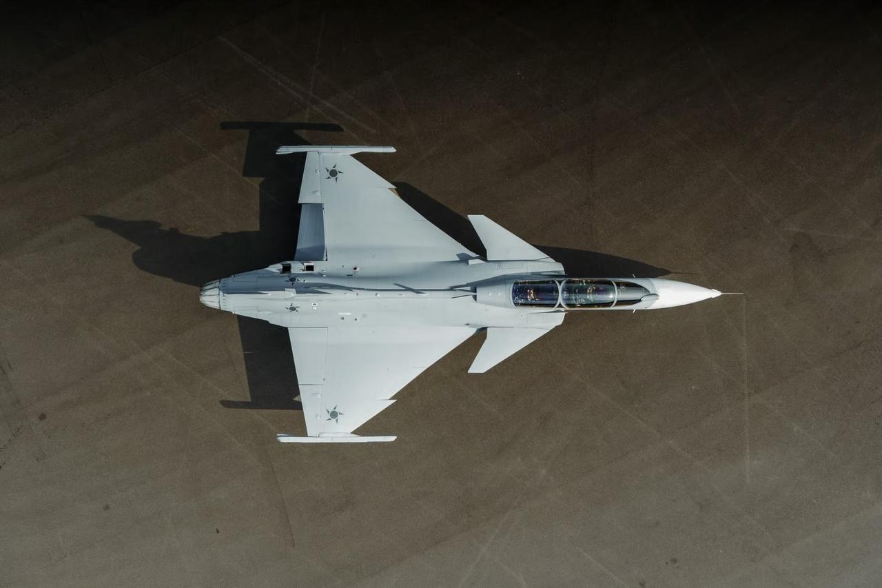 Bulgaristan ikinci el Gripen'e yöneldi