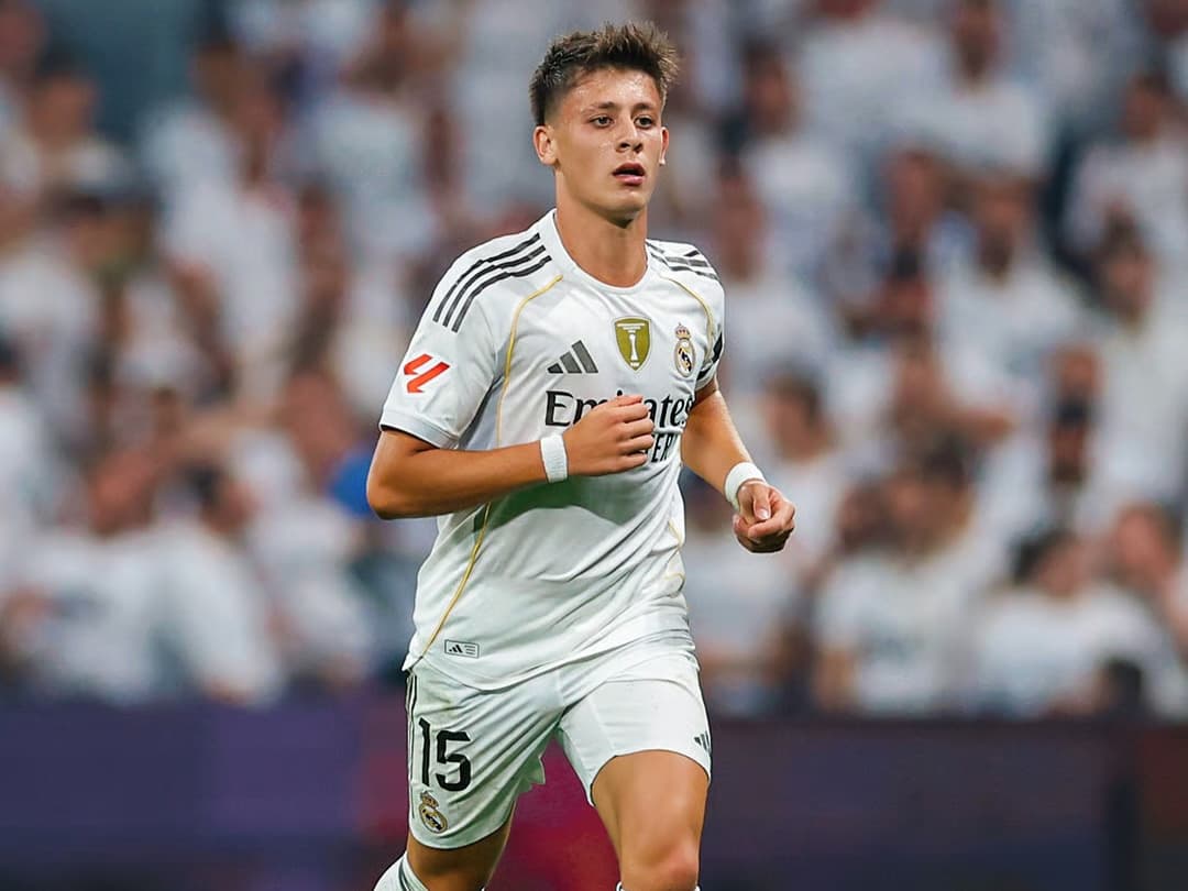 Real Madrid'in Türk'ü ödüle koşuyor