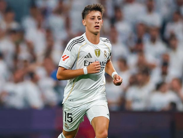 Arda Güler, IFFHS'nin 15 adaylı listesinde: Lionel Messi, Kevin De Bruyne ve James Rodriguez gibi yıldızlarla yarışacak