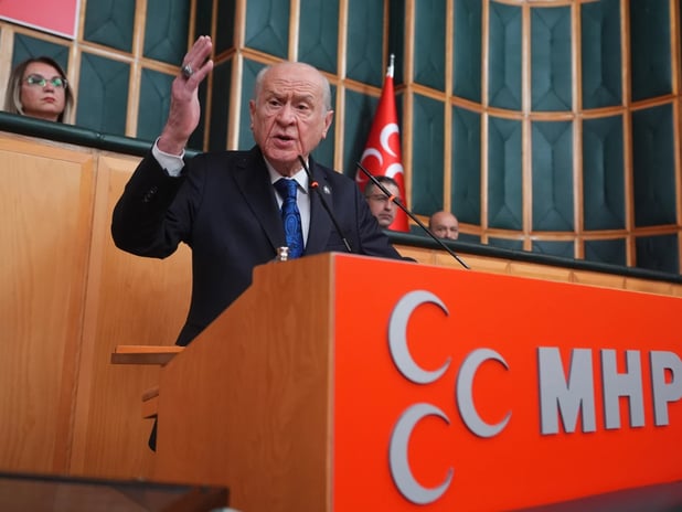 Devlet Bahçeli'den DEM Parti'ye Suriye mesajı: Eski hastalıkları nüksetmemeli 