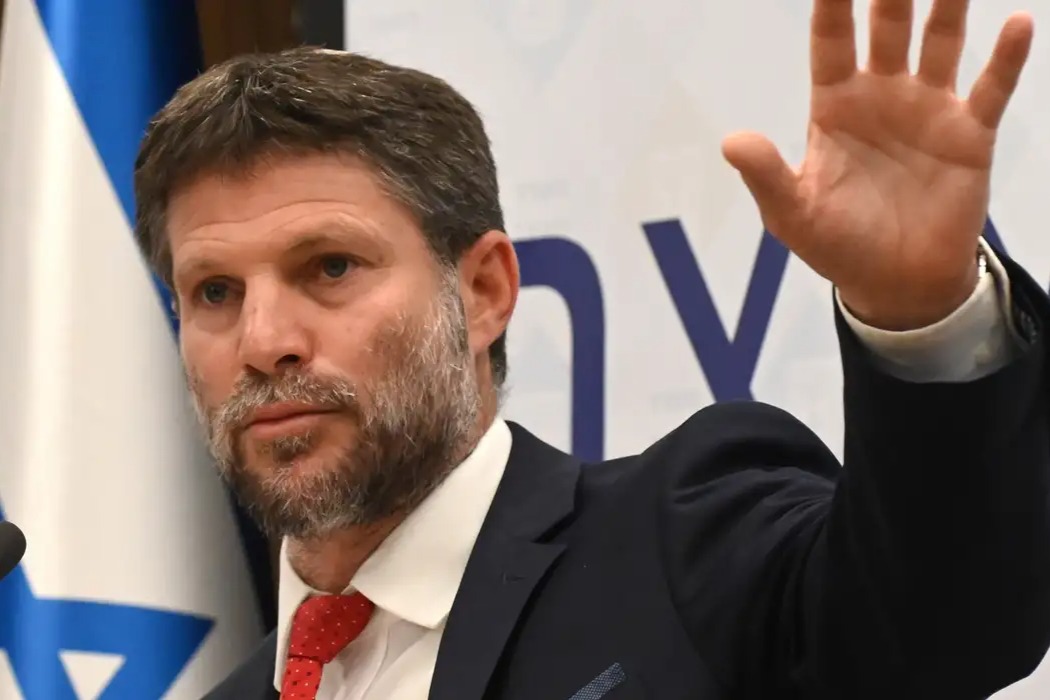 "No to Palestinian deal, Saudi ride camels"