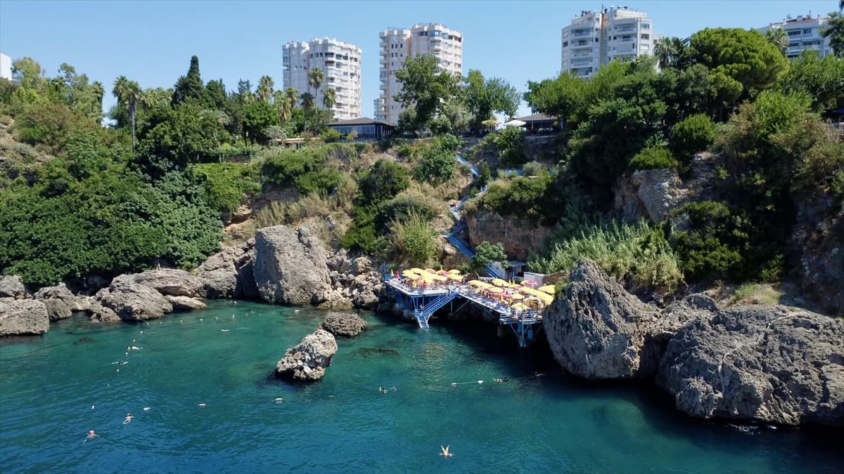 Antalya'nın falez plajlarının oluşumu milyonlarca yıl öncesine dayanıyor