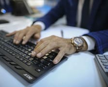 Yerel yönetimlerde memur alımı başvuruları artık elektronik ortamda alınacak