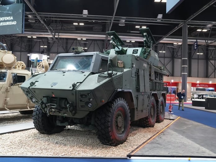 İspanya Ferox 6×6 zırhlı aracını yerli üretime geçiriyor