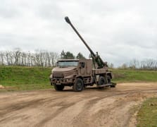 İrlanda, 1 milyar avroluk anlaşmayla Fransız Scorpion zırhlıları ve CAESAR obüslerini envantere katmaya hazırlanıyor