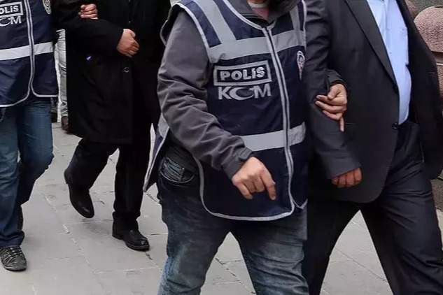 Künefe zincirine FETÖ operasyonu
