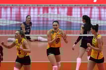 Sultanlar Ligi'nde perde açıldı: Son şampiyon VakıfBank lige galibiyetle başladı