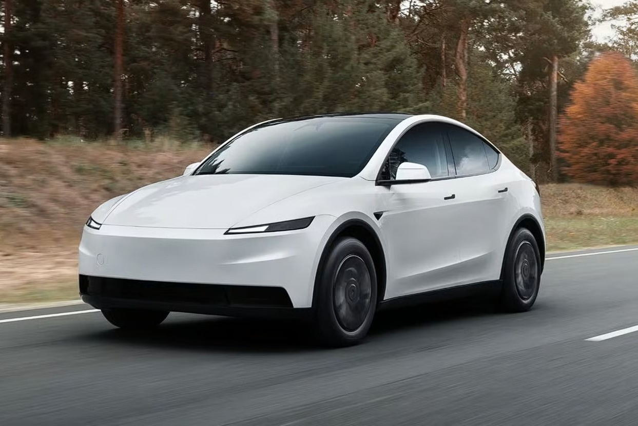 Tesla'ya Kaliforniya'da soğuk duş