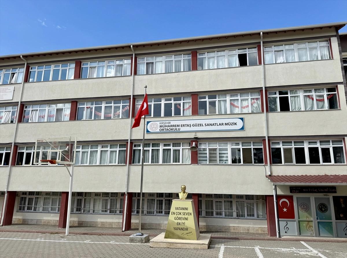Genç sanatçılar "Bozkırın Tezenesi"nin ışığında bozlak kültürünü yaşatıyor