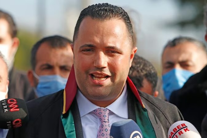 Rezan Epözdemir’e FETÖ ve casusluk şoku
