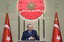 Cumhurbaşkanı Erdoğan'dan güvenlik güçleri iftarında terörsüz Türkiye mesajı