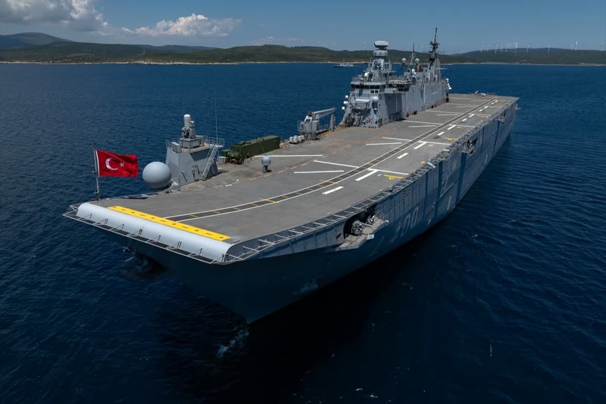 EFES-2026’da TCG Anadolu’nun amfibi ve hava operasyon kabiliyetleri sergilendi
