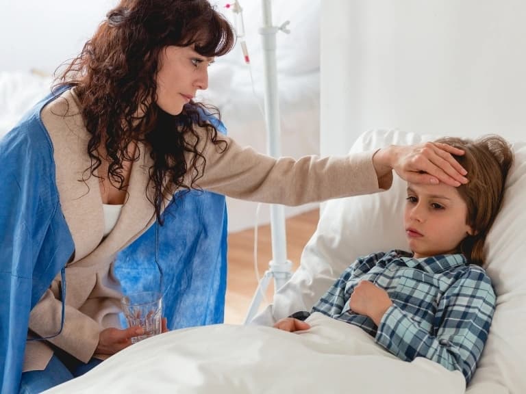 Ailesel Akdeniz Ateşi belirtileri nelerdir