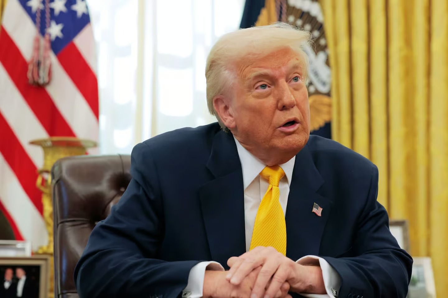 Trump Considers Sanctions as Putin Defies Peace Push