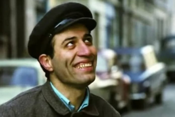 Türk sinemasının gülen yüzü Kemal Sunal'ın ölüm yıl dönümü