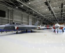 SSB Başkanı Haluk Görgün KAAN hangarında incelemelerde bulundu