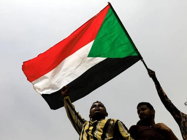 Sudan'da tarihi gelişme: Hükümet başkent Hartum'a döndü