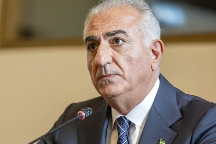 Pehlevi’ye göre İran ordusu ve bürokrasisinde büyük çözülme yaşanıyor