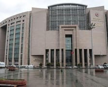 Alıkonulan Türk vatandaşları için soruşturma başlatıldı