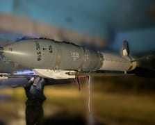 Rusya, yeni jet motorlu planör bombalarını tanıttı