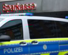 Almanya'da banka soygunu: 20 kg altın çalındı