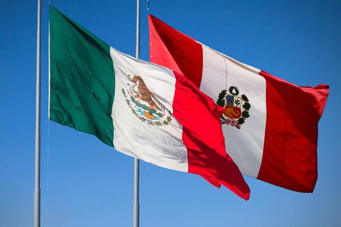 Peru Chavez’e sığınma hakkı veren Meksika ile diplomatik ilişkilerini kesti