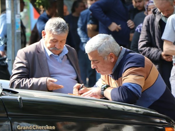 Milyonları ilgilendiriyor: Memur ve emeklinin garanti zam oranları belli oldu