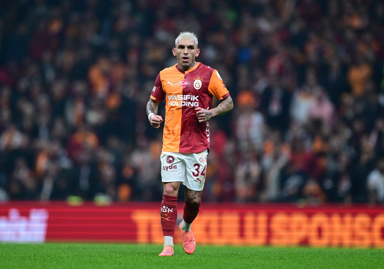 Torreira cezalı duruma düştü
